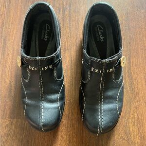 Clarks Black Clogs Size 6